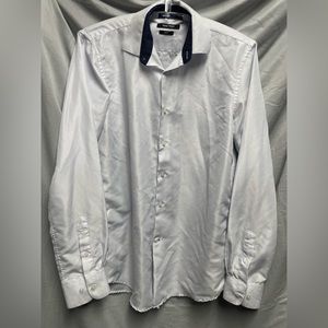 🔴Medium white Nine West slim fit button up